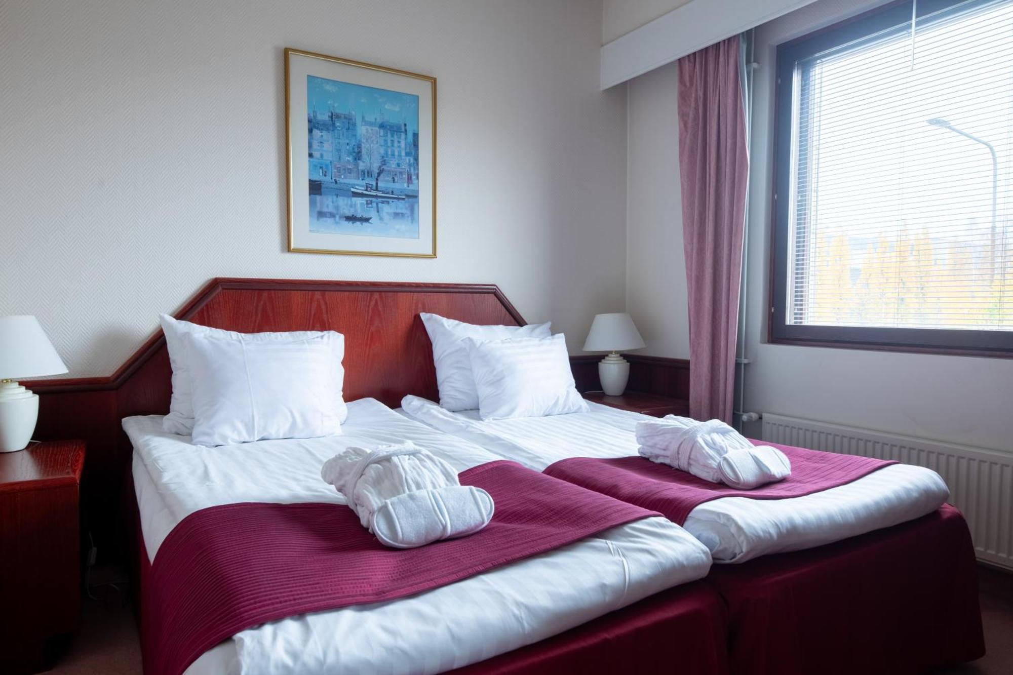 Hotel Oscar فاركاوس الغرفة الصورة