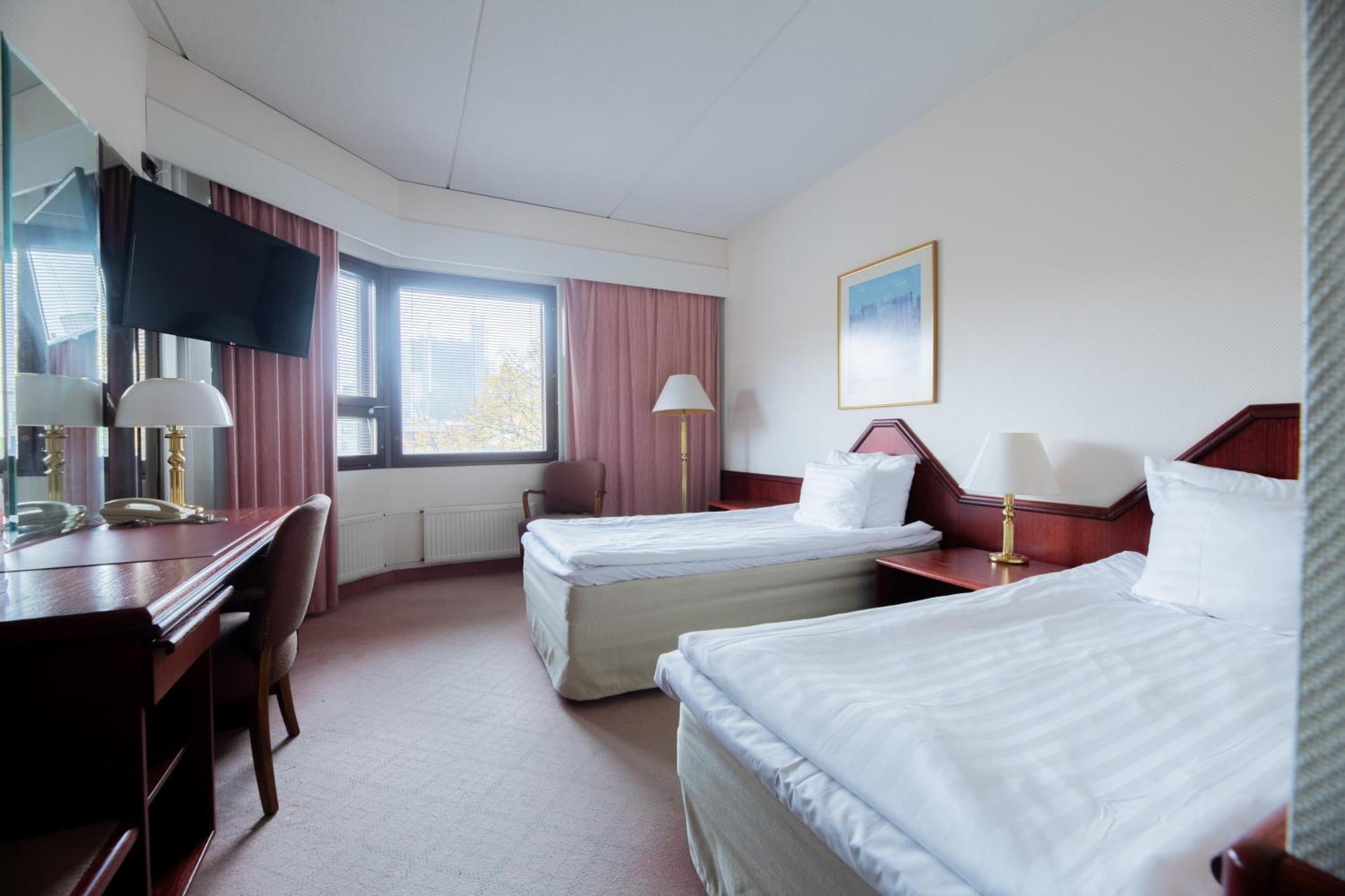 Hotel Oscar فاركاوس الغرفة الصورة
